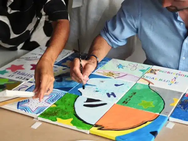 Atelier fresque collaborative team building à La Réunion