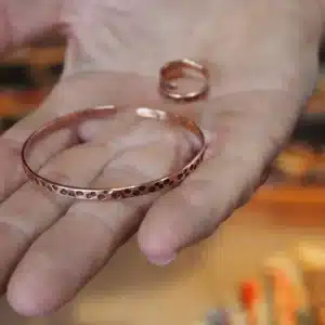 Fabriquez votre propre jonc en cuivre ou laiton