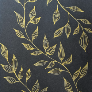 Initiez-vous au dessin sur papier noir