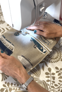 Réalisez une pochette zippée unique