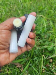 Fabriquez un baume à lèvres ou corps naturel